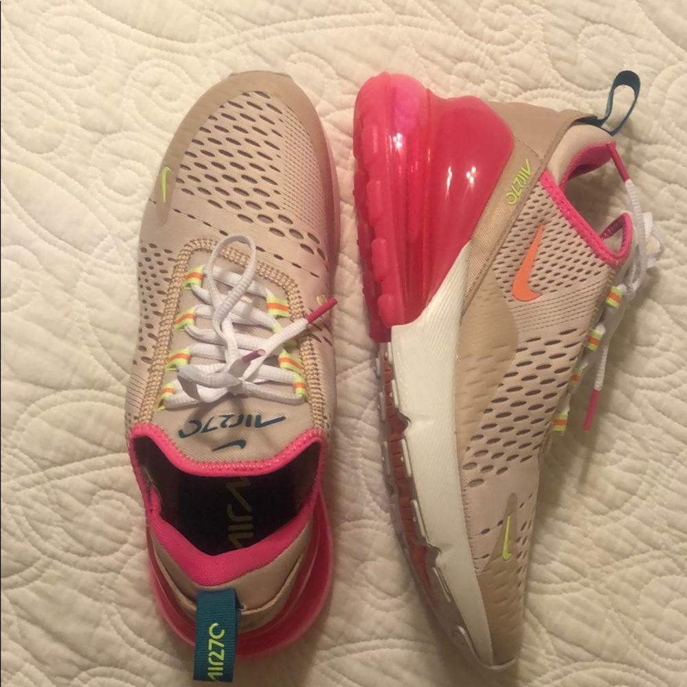 Brand new Nike AirMax 270